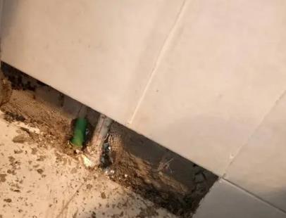 麻栗坡楼顶漏水维修公司分享下修复水管漏水的几种小方法